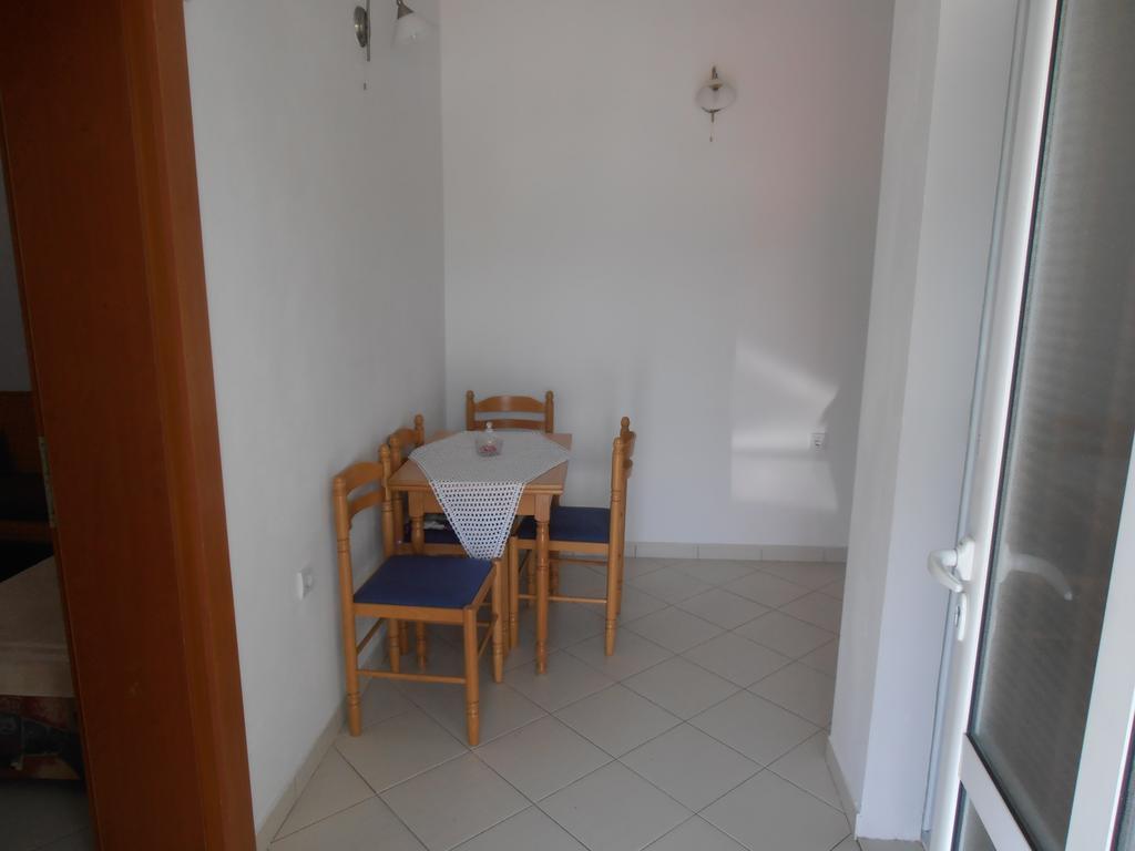 בודווה Apartmani Zeljko Vujovic מראה חיצוני תמונה