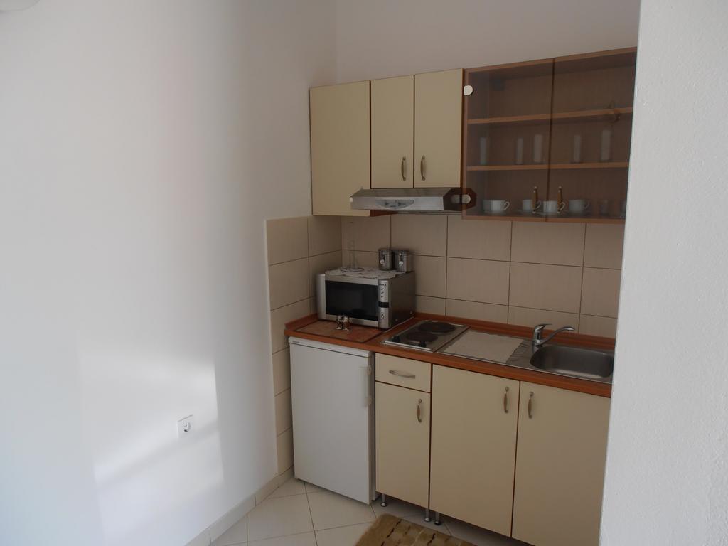 בודווה Apartmani Zeljko Vujovic מראה חיצוני תמונה