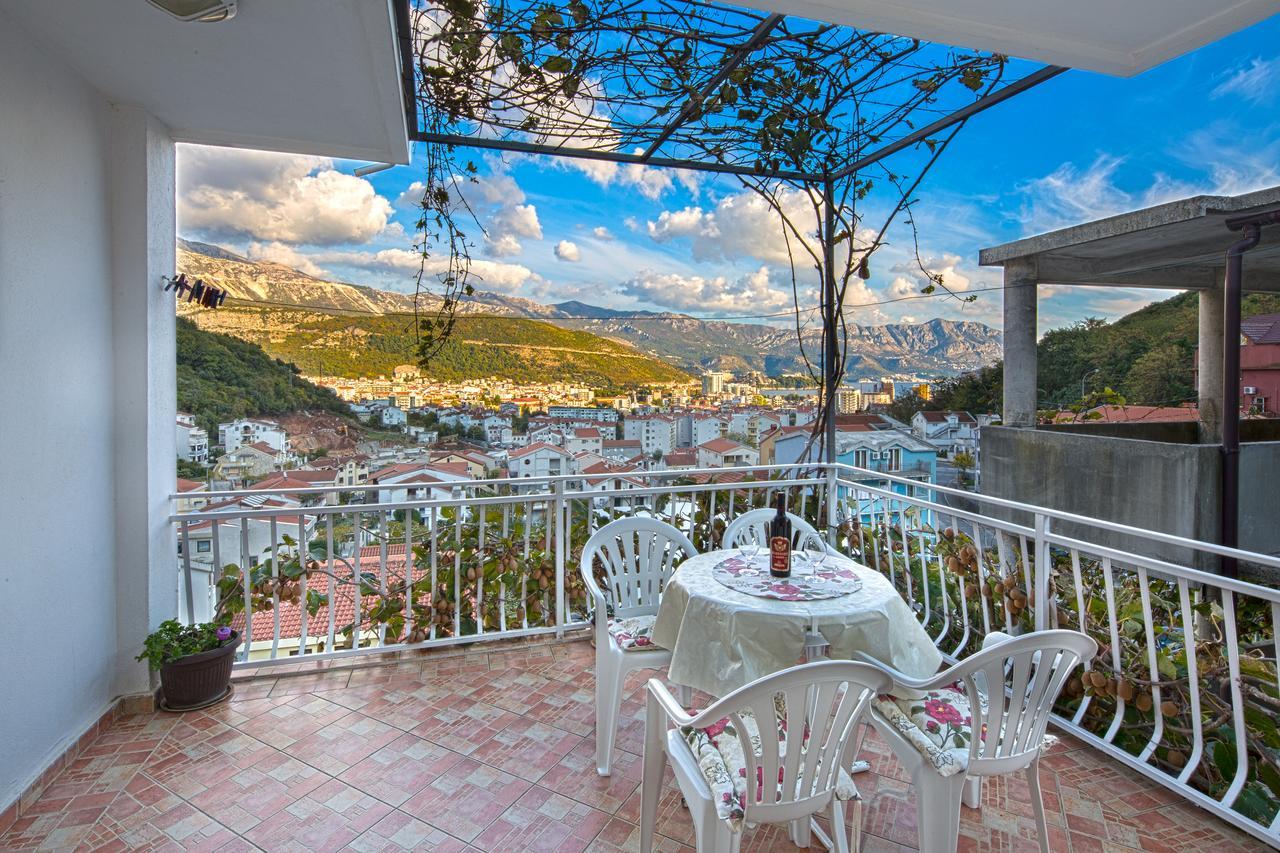 בודווה Apartmani Zeljko Vujovic מראה חיצוני תמונה